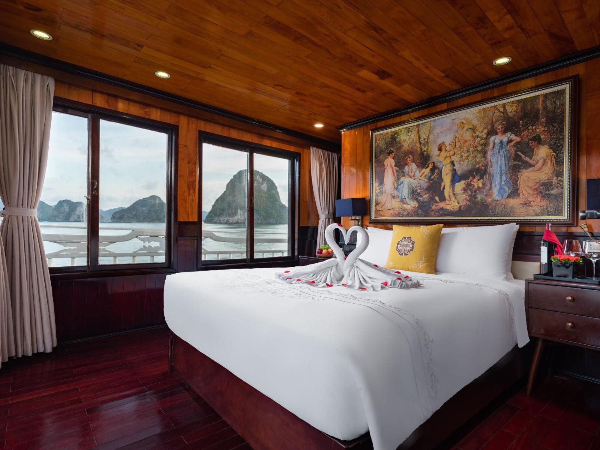 Hera Boutique Cruise Ha Long Bay 外观 照片