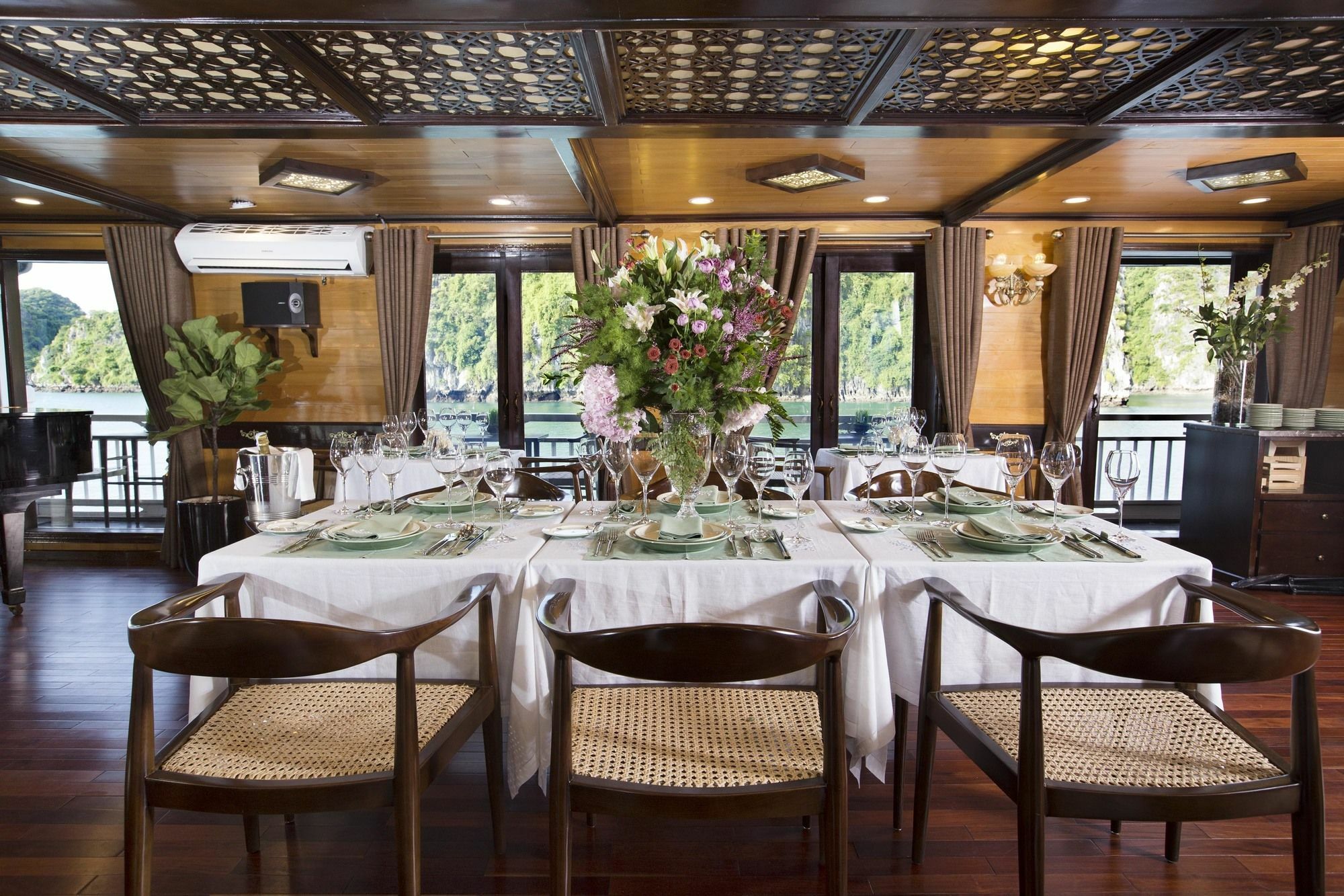 Hera Boutique Cruise Ha Long Bay 外观 照片